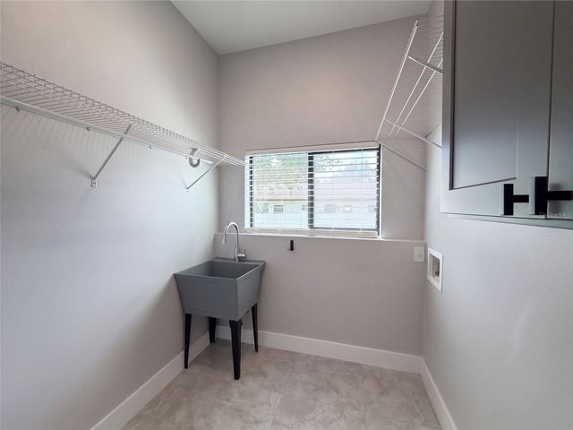 541 W LAKE BRANTLEY ROAD, Altamonte Springs, FL 32714