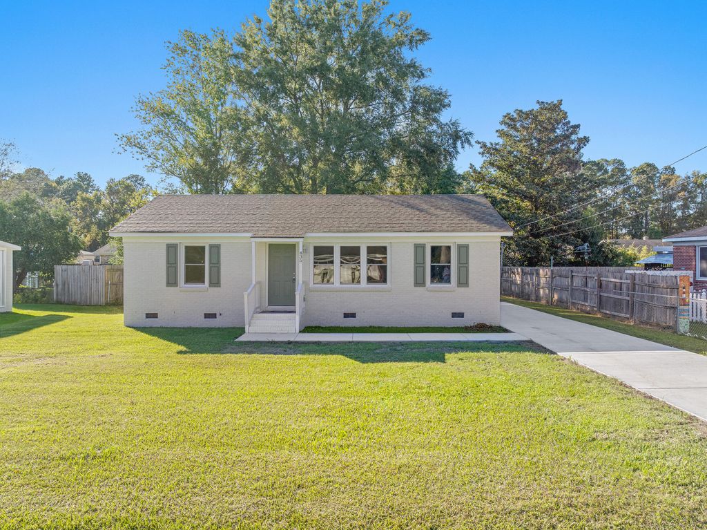 435 Anita Drive, Goose Creek, SC 29445