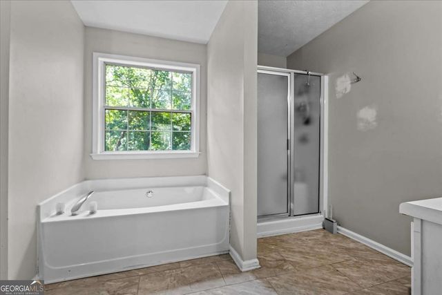 1565 Watercrest Circle, Lawrenceville, GA 30043