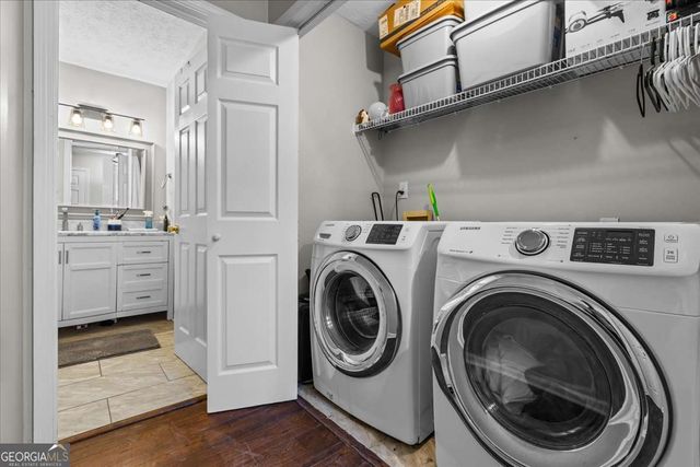 1565 Watercrest Circle, Lawrenceville, GA 30043