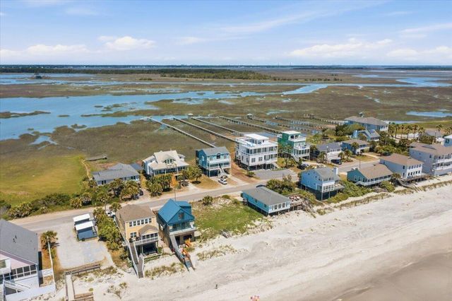 1567 E Ashley Avenue, Folly Beach, SC 29439