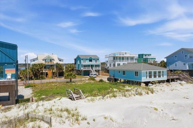 1567 E Ashley Avenue, Folly Beach, SC 29439