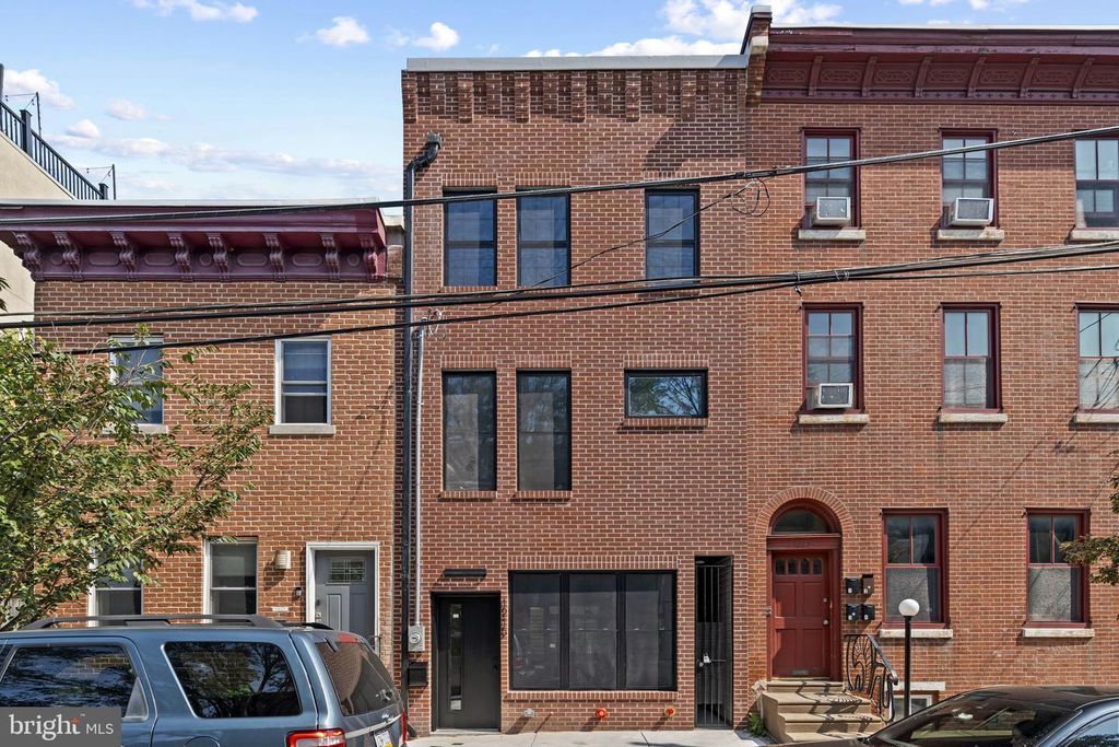 1215 SHACKAMAXON ST, Philadelphia, PA 19125