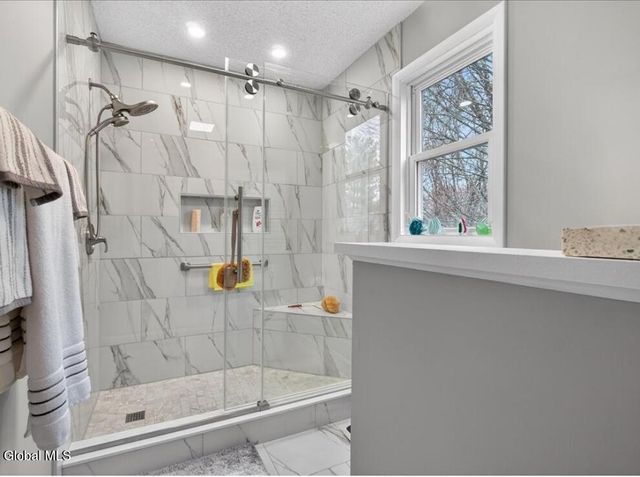 114 Stoney Creek Drive, Clifton Park, NY 12065