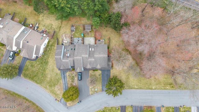 114 Stoney Creek Drive, Clifton Park, NY 12065