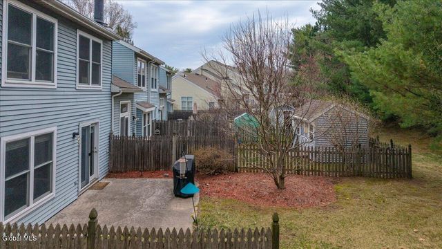 114 Stoney Creek Drive, Clifton Park, NY 12065