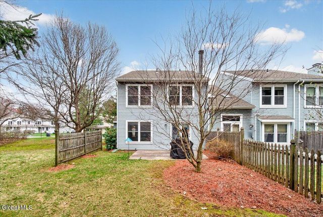 114 Stoney Creek Drive, Clifton Park, NY 12065