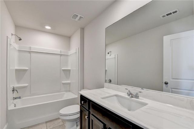 1661 Silver Crest Way, Hoschton, GA 30548