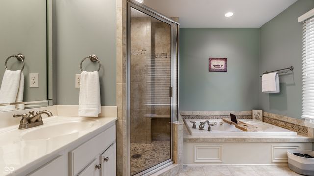 12652 Apsley Lane, Carmel, IN 46032