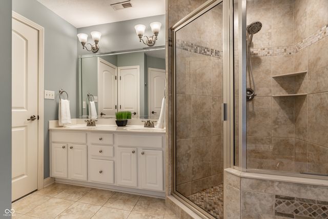 12652 Apsley Lane, Carmel, IN 46032