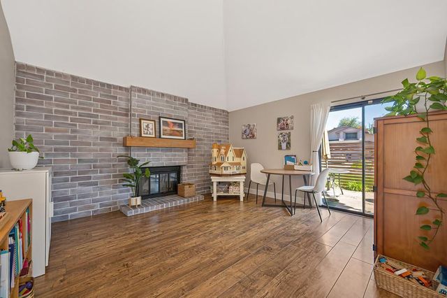 142 Blakeslee Way, Folsom, CA 95630