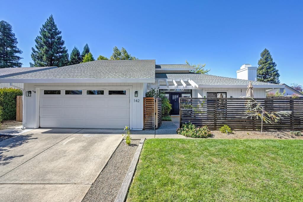 142 Blakeslee Way, Folsom, CA 95630