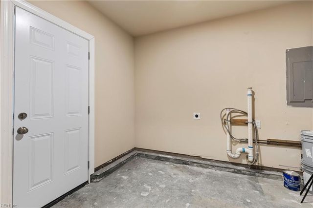 803 New Bern AVE, Hampton, VA 23669