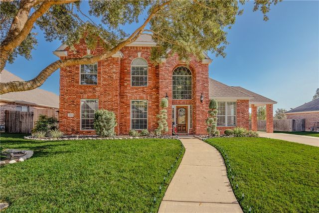 1905 Rosenbaum Drive, Brenham, TX 77833