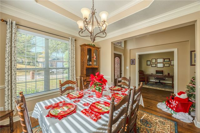 1905 Rosenbaum Drive, Brenham, TX 77833