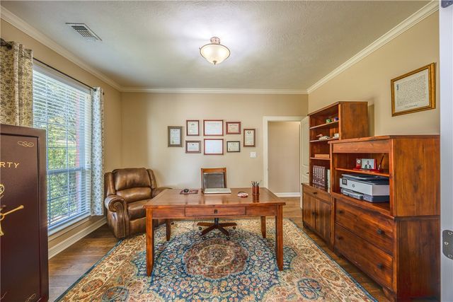 1905 Rosenbaum Drive, Brenham, TX 77833