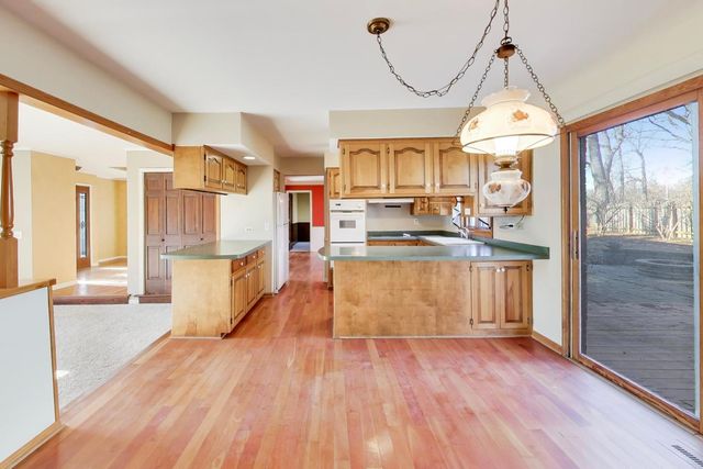 26W548 Prairie Avenue, Winfield, IL 60190