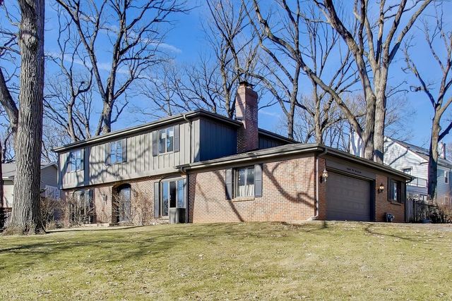 26W548 Prairie Avenue, Winfield, IL 60190