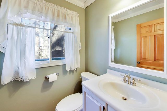 26W548 Prairie Avenue, Winfield, IL 60190