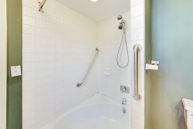 26W548 Prairie Avenue, Winfield, IL 60190