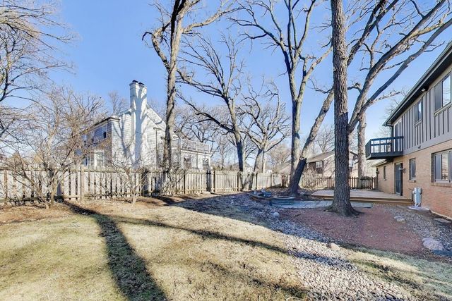 26W548 Prairie Avenue, Winfield, IL 60190