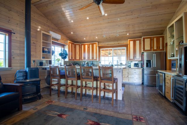 41652 Yokohl Valley Drive A, Springville, CA 93265