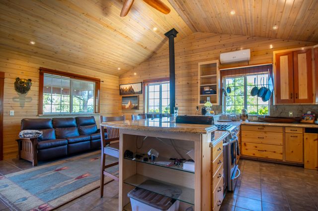 41652 Yokohl Valley Drive A, Springville, CA 93265