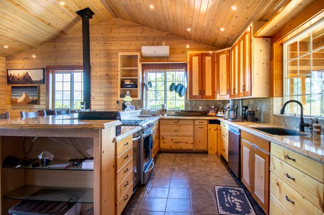 41652 Yokohl Valley Drive A, Springville, CA 93265