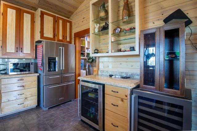 41652 Yokohl Valley Drive A, Springville, CA 93265