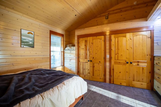 41652 Yokohl Valley Drive A, Springville, CA 93265