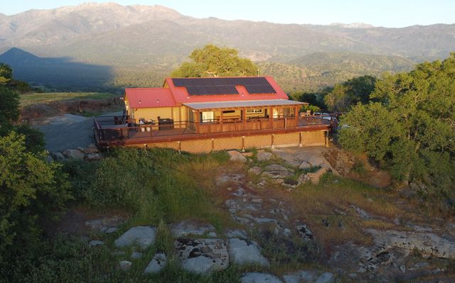 41652 Yokohl Valley Drive A, Springville, CA 93265