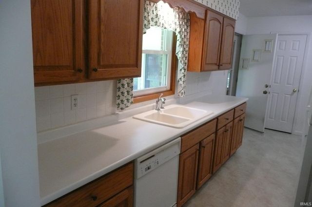 51678 Grape Road, Granger, IN 46530