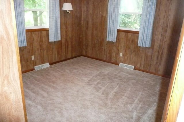 51678 Grape Road, Granger, IN 46530