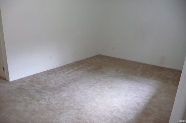 51678 Grape Road, Granger, IN 46530