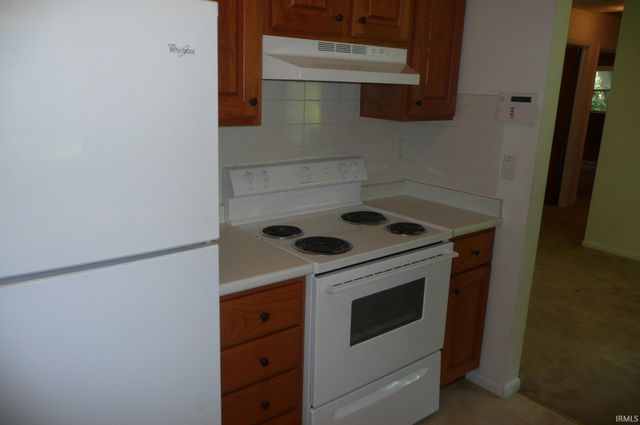 51678 Grape Road, Granger, IN 46530