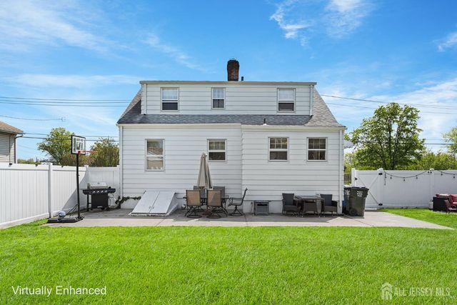 585 Bamford Avenue, Middlesex, NJ 07095
