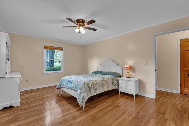 141 Greybridge Road, Pelzer, SC 29669