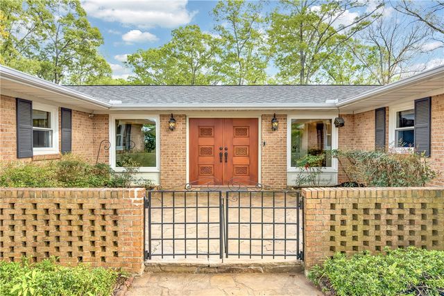 141 Greybridge Road, Pelzer, SC 29669