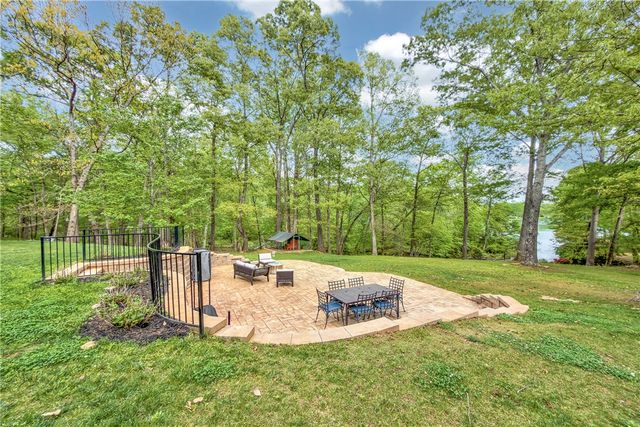 141 Greybridge Road, Pelzer, SC 29669