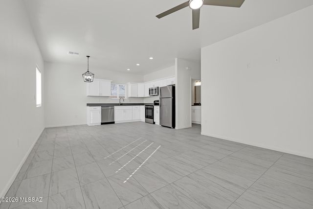 501 W Pennsylvania Drive, Tucson, AZ 85714