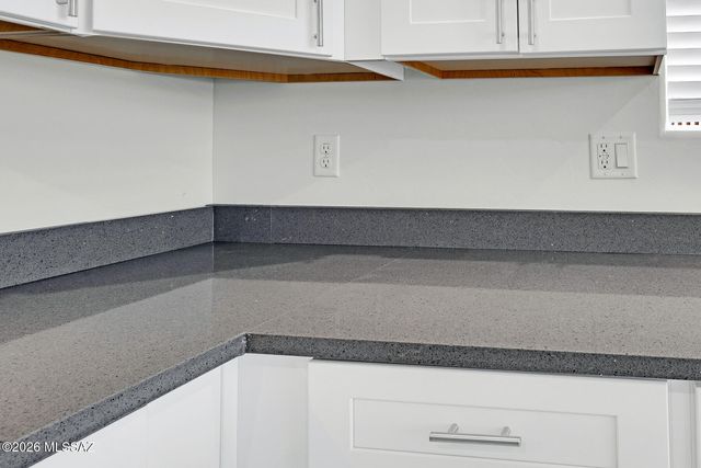 501 W Pennsylvania Drive, Tucson, AZ 85714