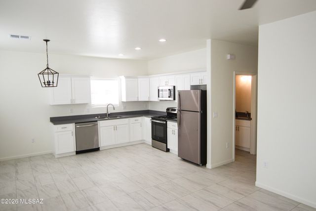 501 W Pennsylvania Drive, Tucson, AZ 85714