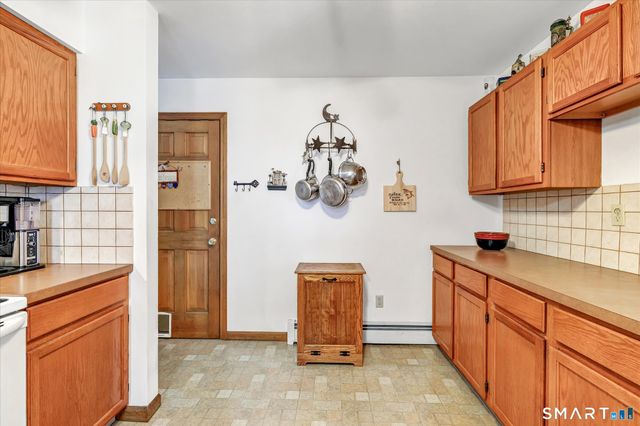 22 Jenyfer Court, Shelton, CT 06484