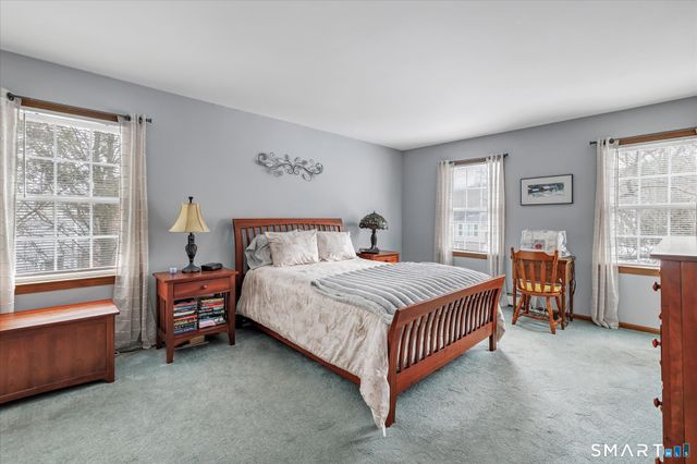 22 Jenyfer Court, Shelton, CT 06484