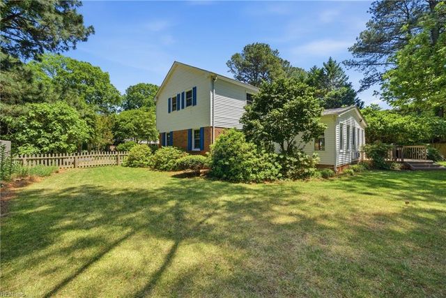 3421 Kings Grant Rd, Virginia Beach, VA 23452