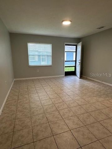 10405 N JASMINE AVENUE A, Tampa, FL 33612