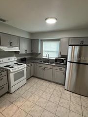 10405 N JASMINE AVENUE A, Tampa, FL 33615