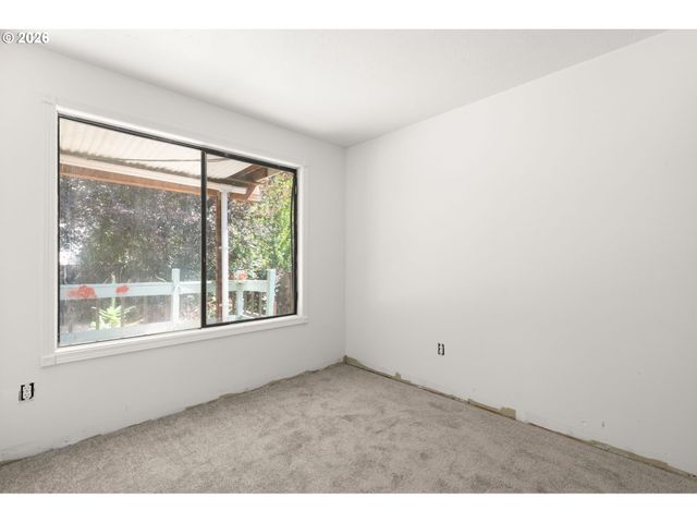10240 Sw 59TH Pl, Portland, OR 97219