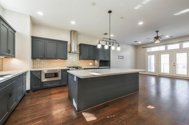 2422 Hadley Street, Houston, TX 77003