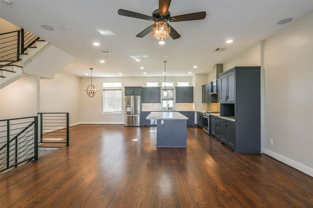 2422 Hadley Street, Houston, TX 77003